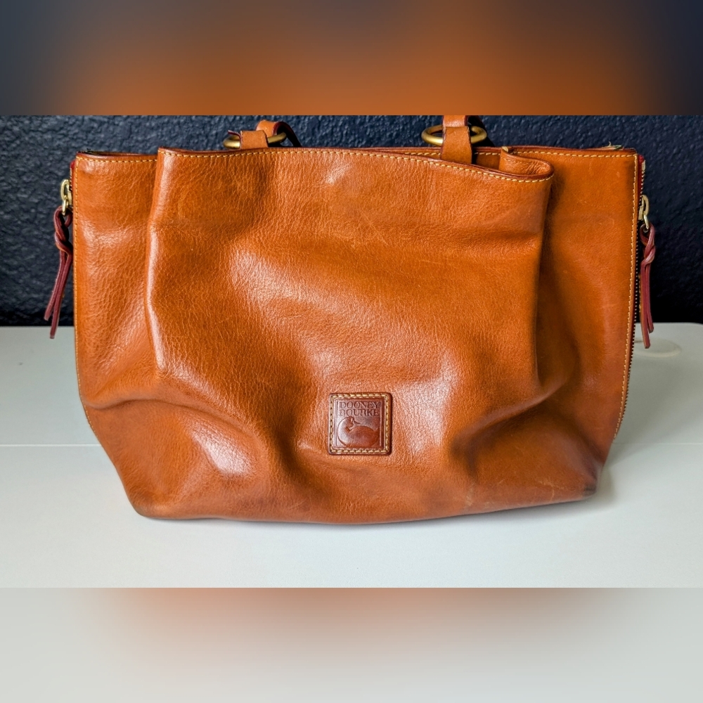 Dooney & Bourke Florentine Leather Large Zip Barlow Satchel